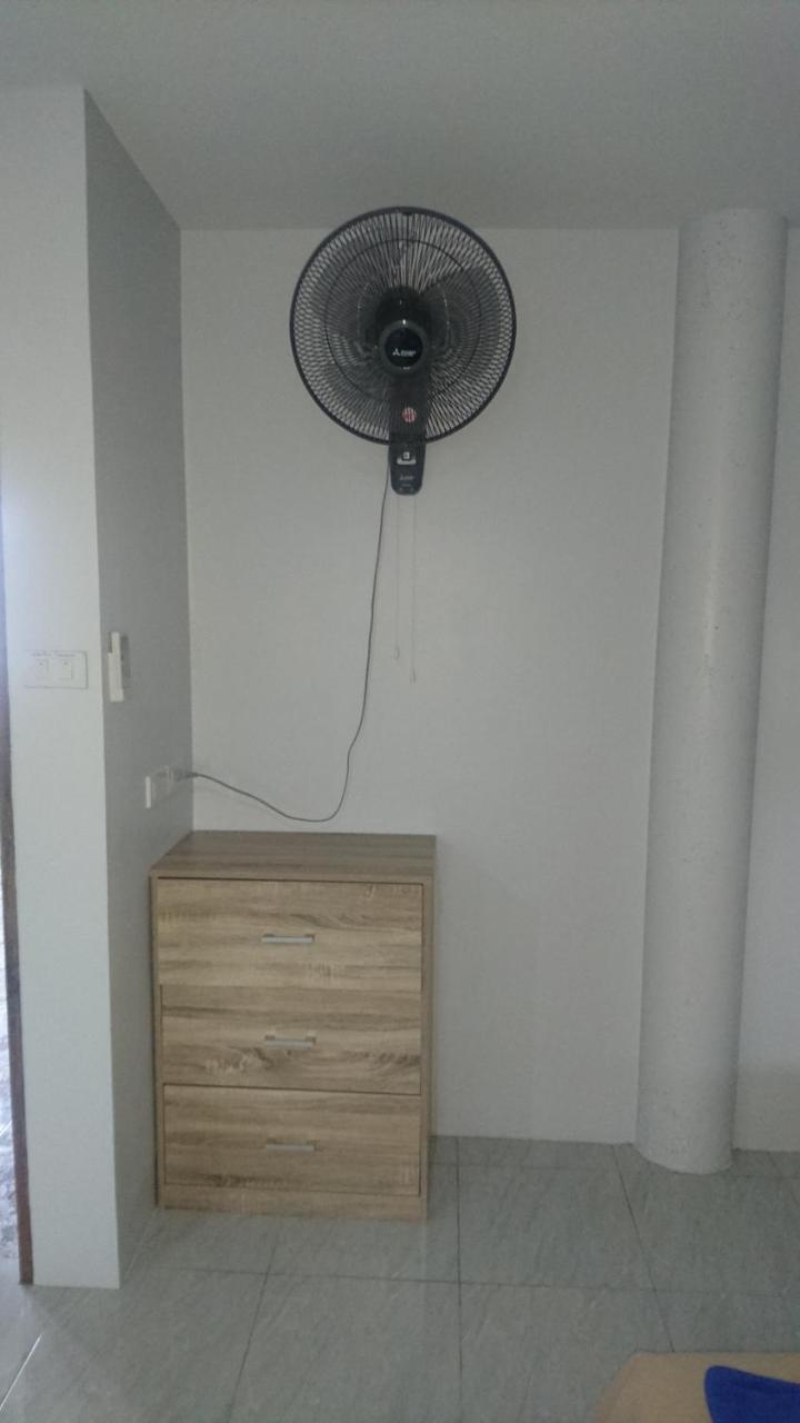 Easy Rooms And Minimart Koh Lanta Exterior foto