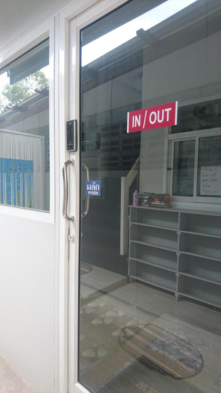 Easy Rooms And Minimart Koh Lanta Exterior foto