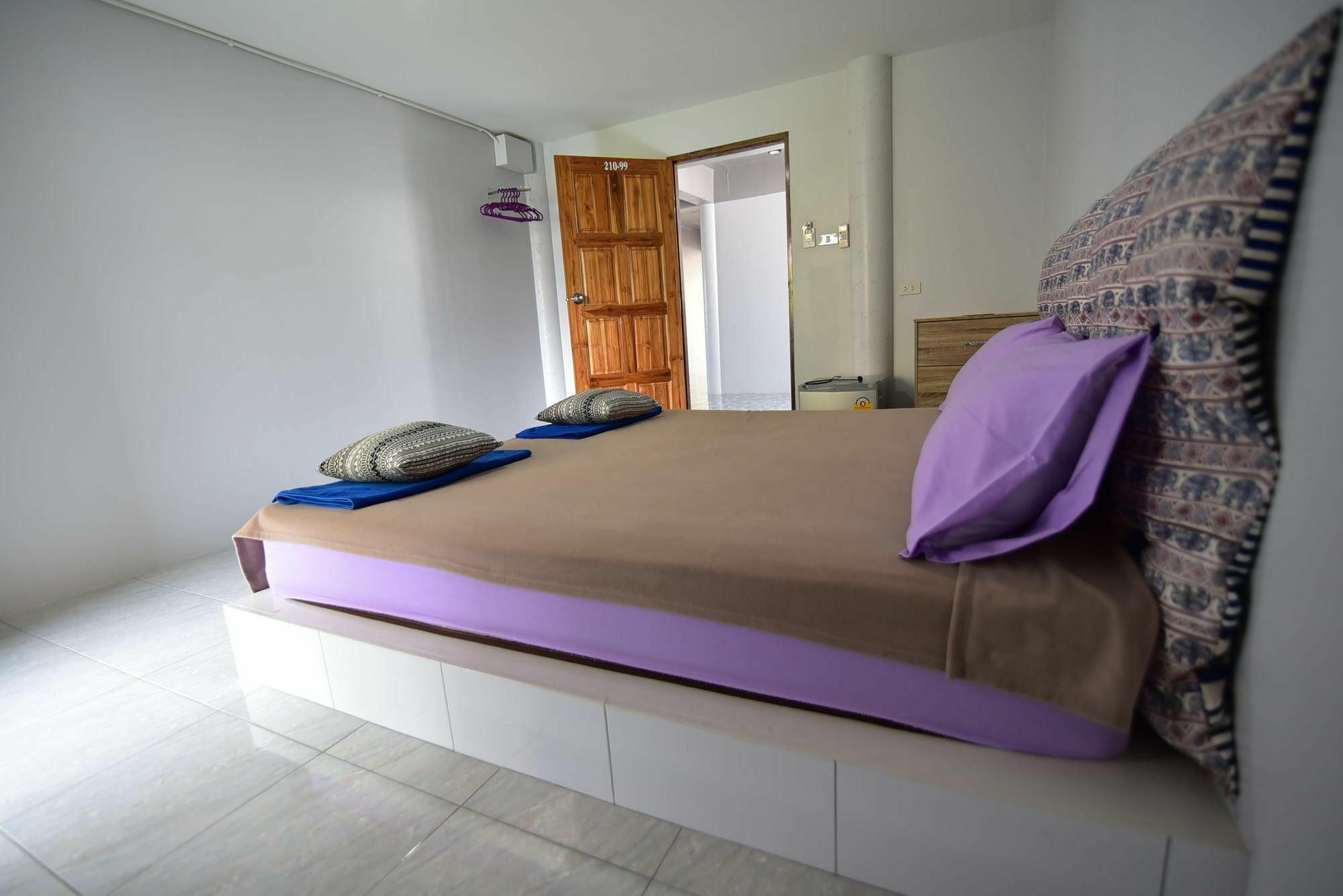 Easy Rooms And Minimart Koh Lanta Exterior foto